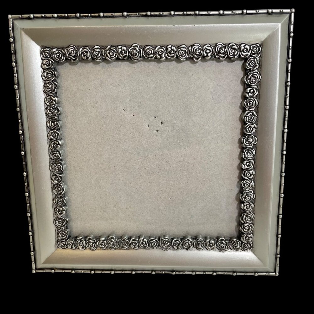 Silver Rose Border Square Picture Frame 5x5 Inches Metal Design With Beaded Edge